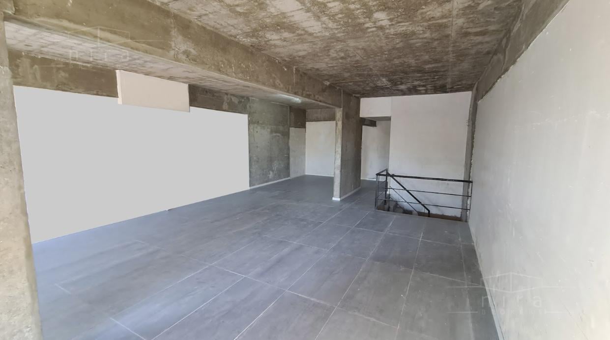 Foto de OPORTUNIDAD Local de 95 m2 en 9 de Julio Estudios II - Irigoyen al 1400, imagen 2