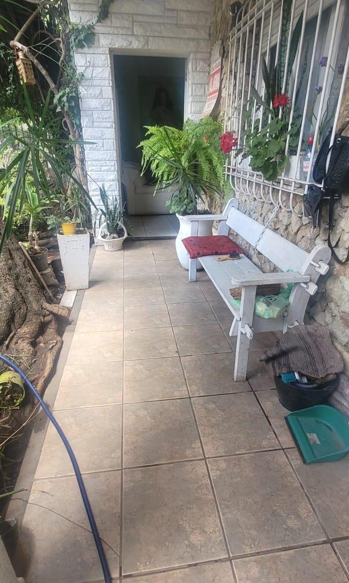 Barrio San Pedro Unica Casa Toda en Bajos Jardin Gje 3 Ambientes. Dep Parque. 2