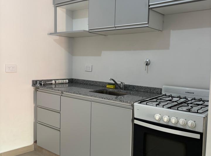 DOS PH EN BLOCK EN 2 PLTAS: DE 3 AMB C/U CON TERRAZA PTIO QCHO A NUEVOS.