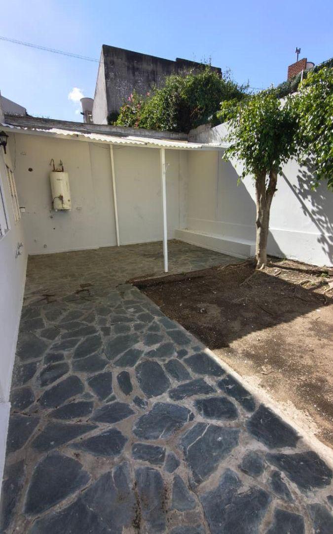 Excelente Tipo Casa 3 Amb. c/Ptio