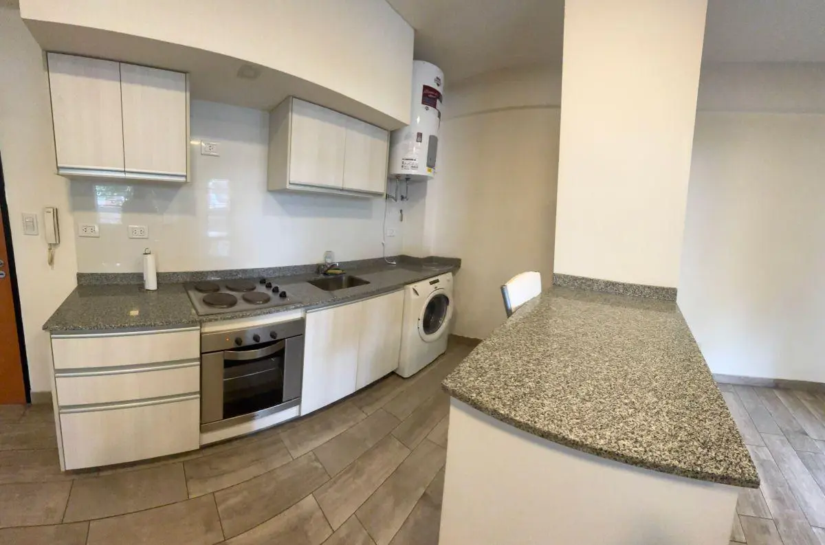 PH 2 AMB SEMIPISO AL FRENTE CON BALCÓN Y COCHERA CUBIERTA – SIN EXPENSAS 5