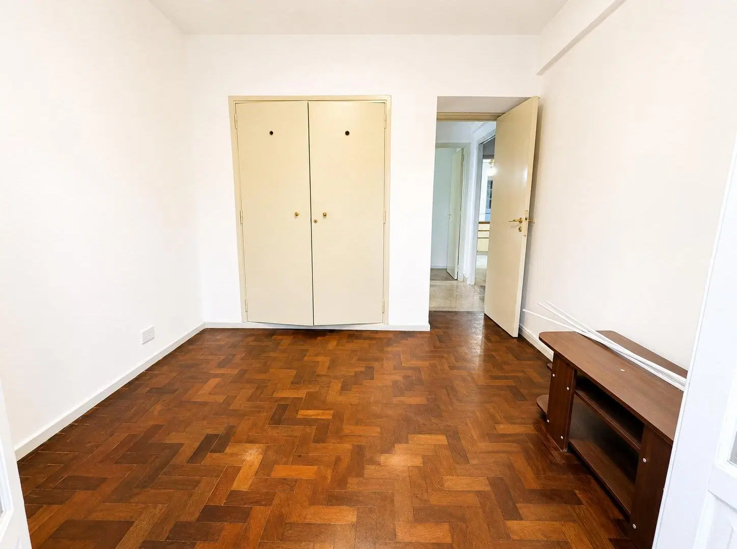 3 AMB BALCON Y TERRAZA 1 ER PISO POR ESCALERA 2