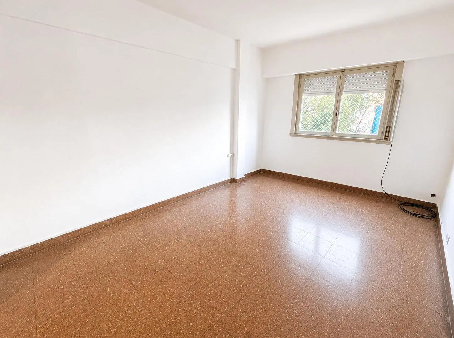 3 AMB BALCON Y TERRAZA 1 ER PISO POR ESCALERA 4