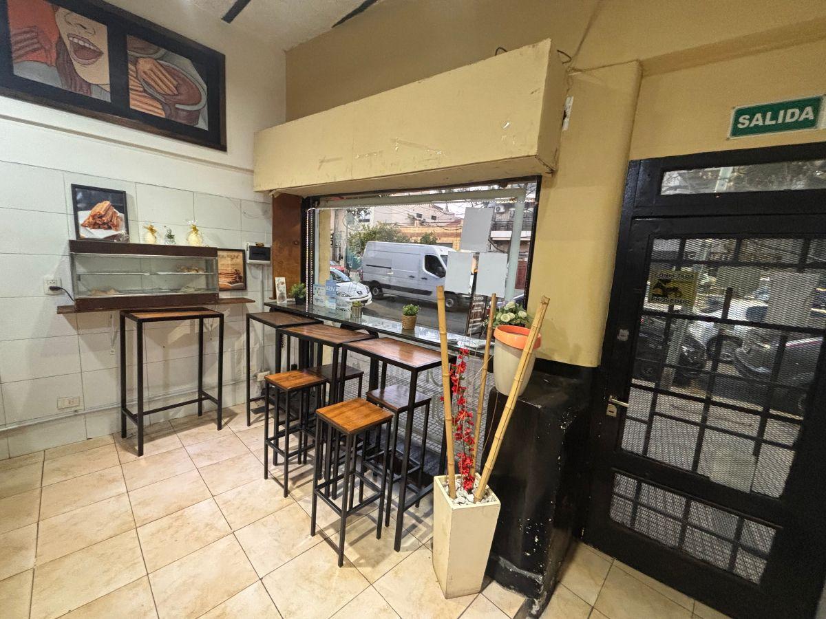 Foto de en terreno propio LOCAL CON VIVIENDA PATIO TERRAZA, imagen 3
