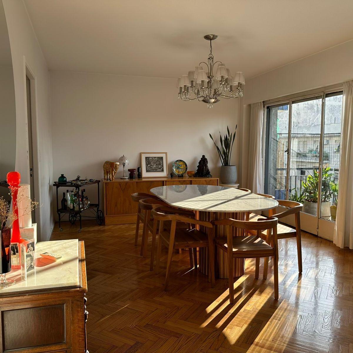 Departamento en Venta Belgrano 2 Dorm. Más Dependencia, Muy Amplio, Regia Vista, Completamente 2