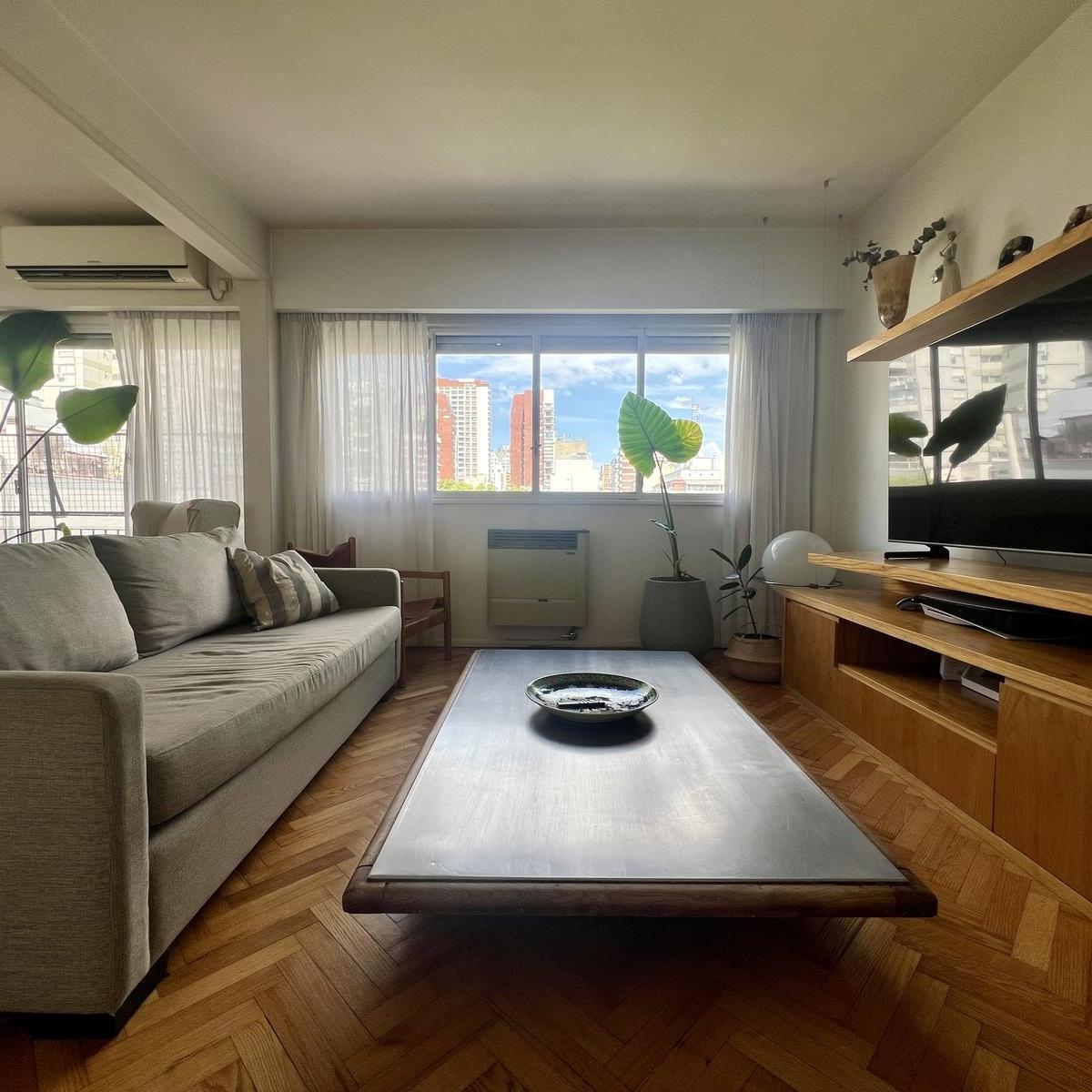 Departamento en Venta Belgrano 2 Dorm. Más Dependencia, Muy Amplio, Regia Vista, Completamente 1