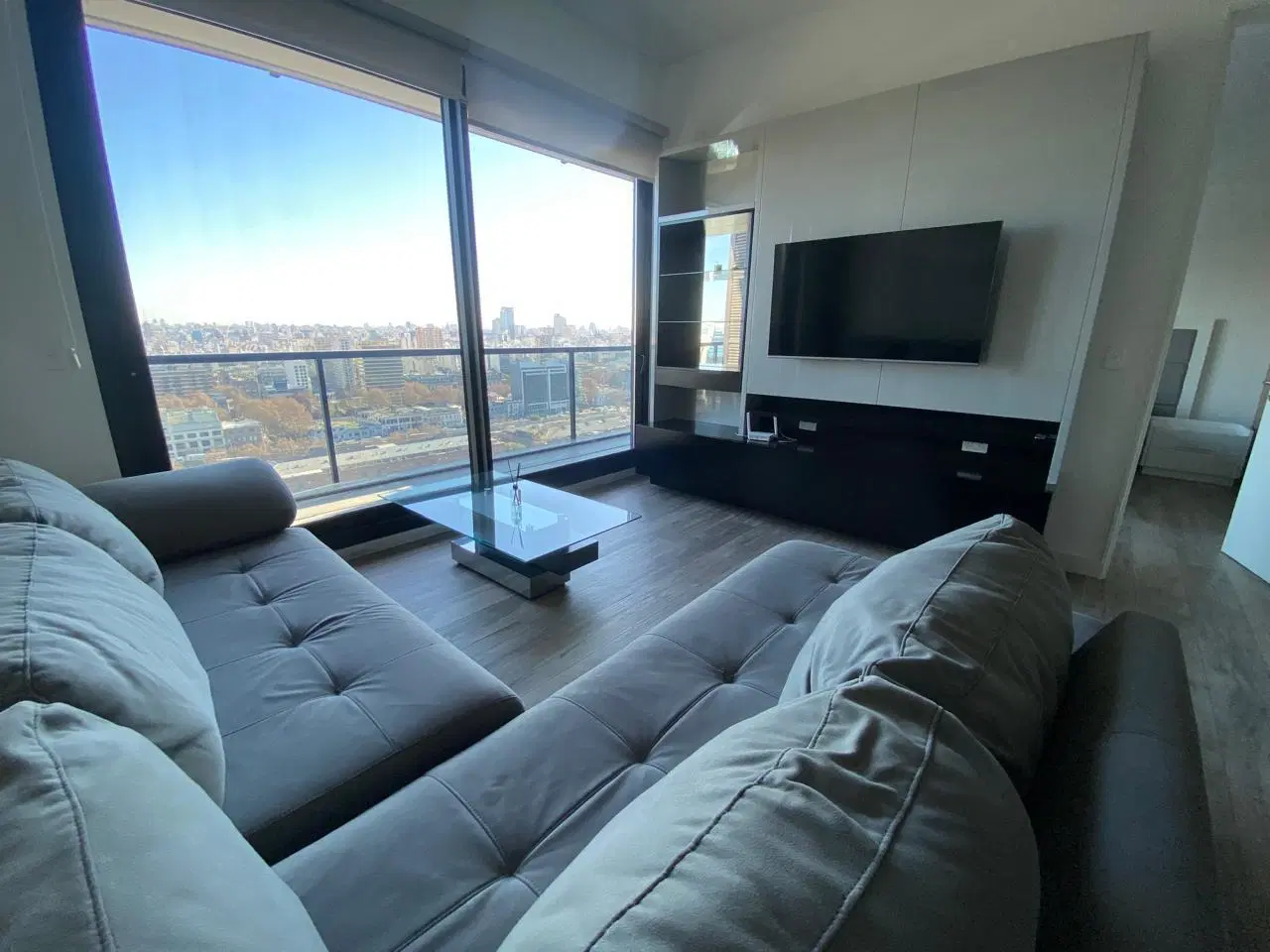 LINK TOWERS. Departamento alquiler 2 ambientes Amoblado y Equipado. Cochera. 4