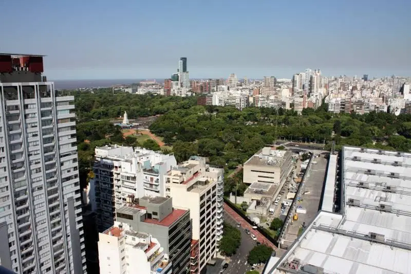Excelente depto 3amb en exclusiva torre Quartier de Oro. Imponente vista al rìo! de categorìa. Impec 4