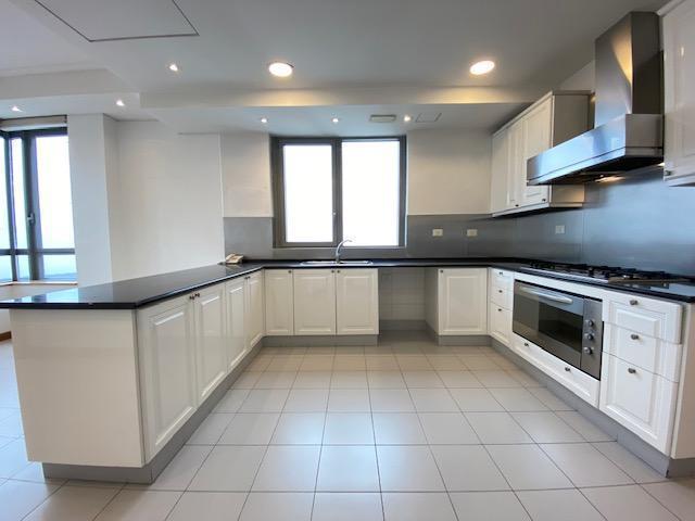 Foto de Departamento Torre El Faro Piso Altísimo 4 dormitorios 3 cocheras, imagen 5