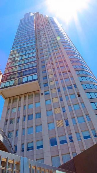 Foto de Venta departamento 2 suites / 3 dormitorios Puerto Madero Torres Renoir, imagen 2