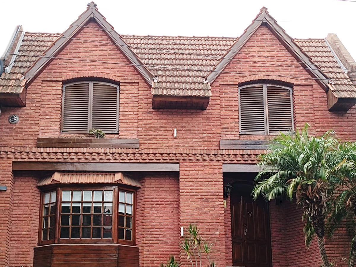 Foto de Venta o alquiler Casa en Bajo Belgrano 5 ambientes 4 cocheras., imagen 1