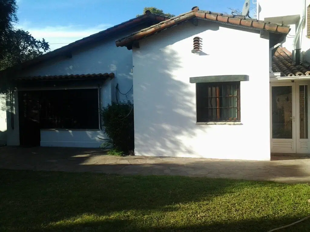 PARQUE DE 600m2!!! Quincho, Parrilla. CHALET 1 PLANTA!!! UNICO!!!! 2