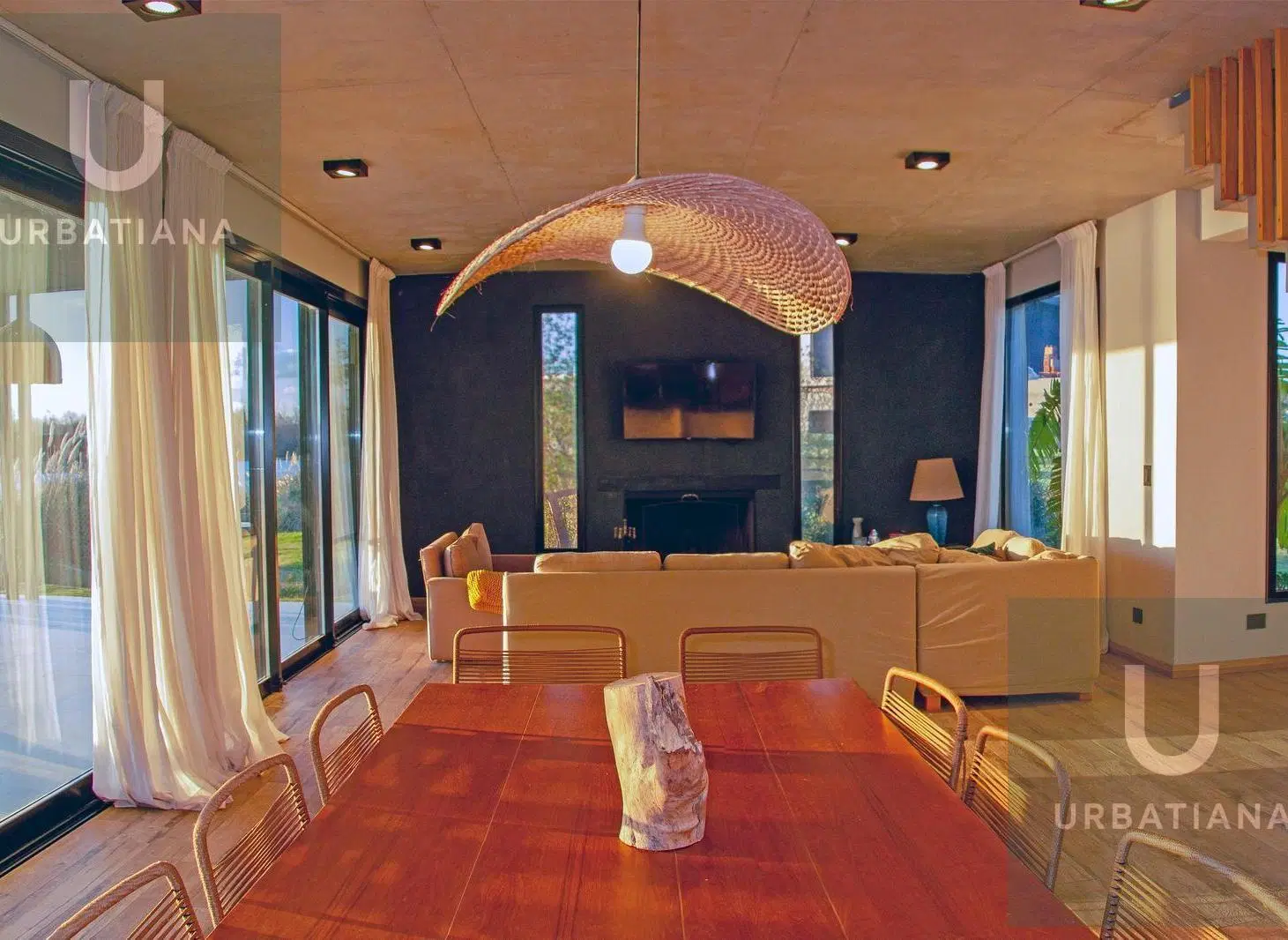 Casa en Venta con Muelle Propio sobre el Río - El Naudir, Escobar 3