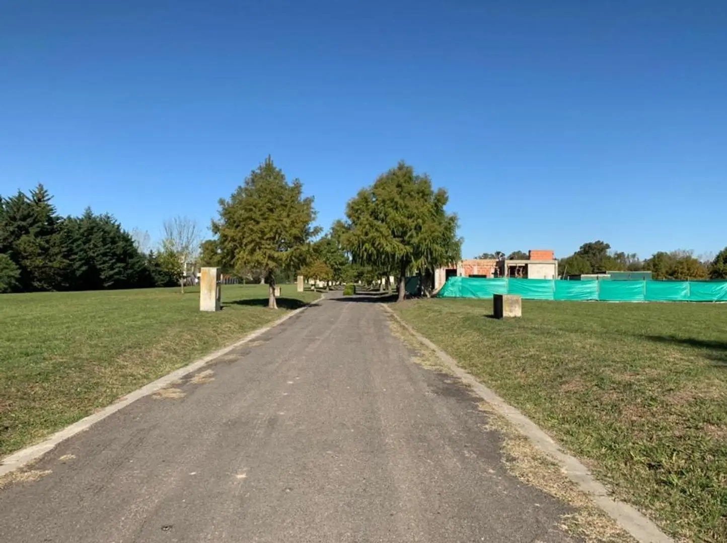 LOTE EN BARRIO PRIVADO BRUJAS, PILAR 3