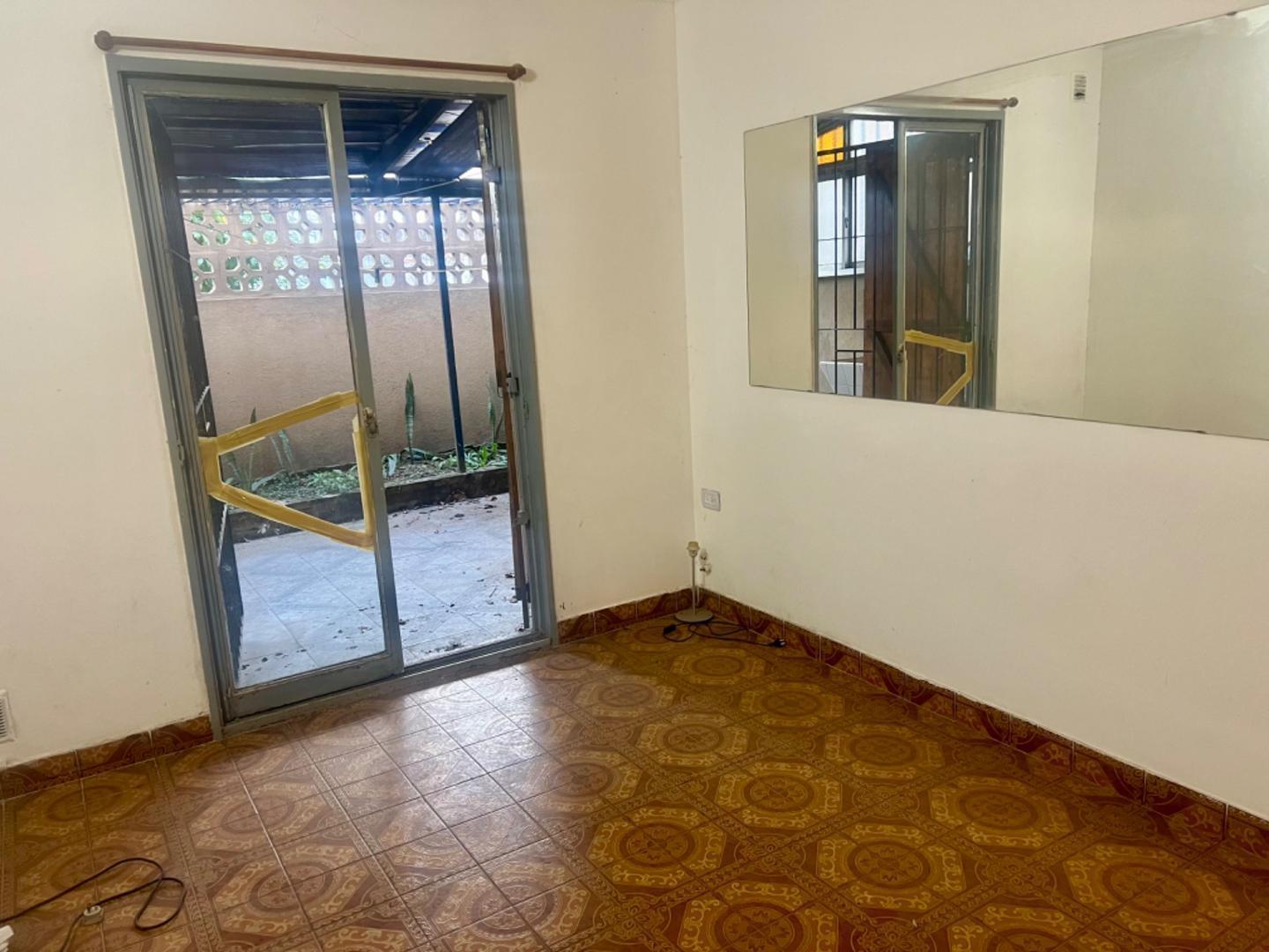 VENTA DE DEPARTAMENTO 2 AMB CON PATIO AMPLIO EN SAN MIGUEL