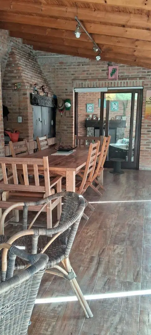 VENTA CASA CUATRO AMBIENTES EN MUÑIZ- EN BARRIO CERRADO 5