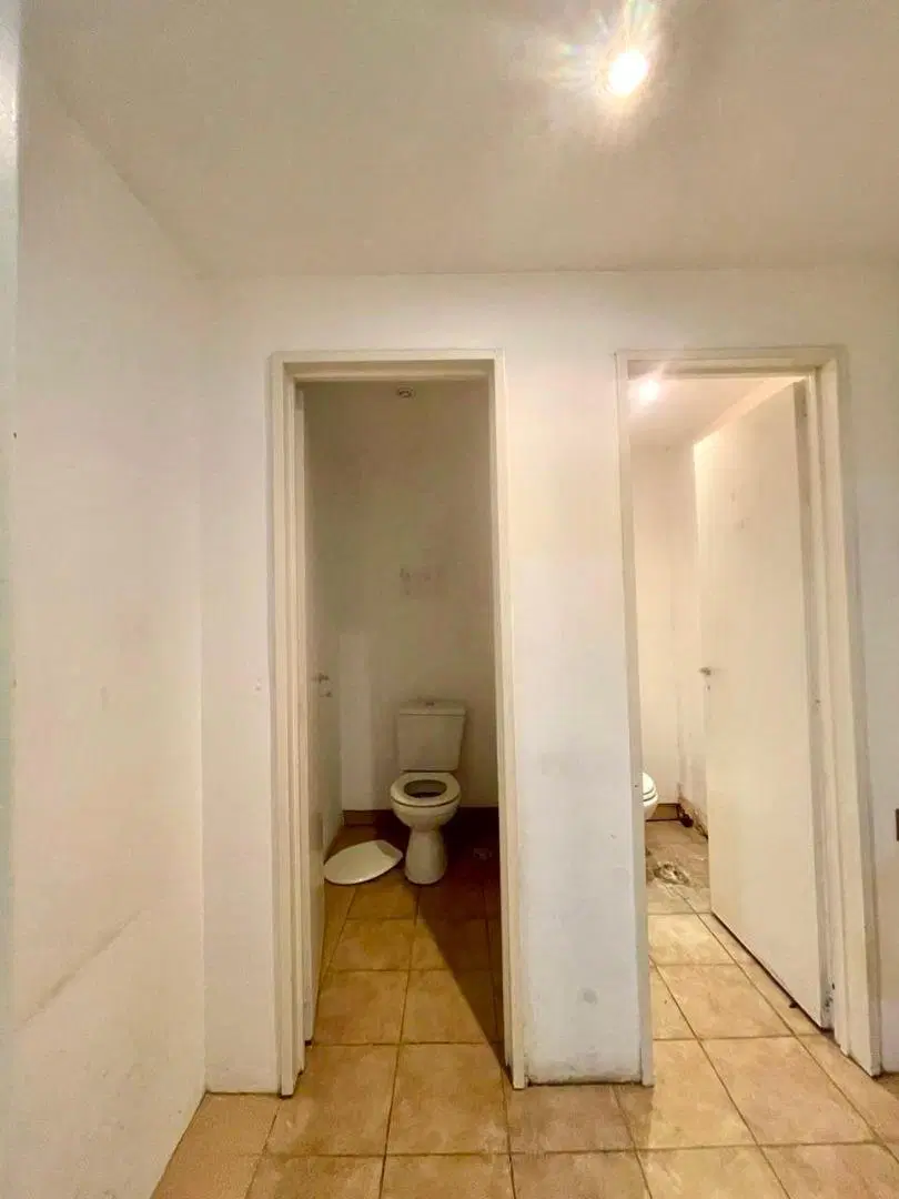 VENTA LOCAL EN BELLA VISTA 5