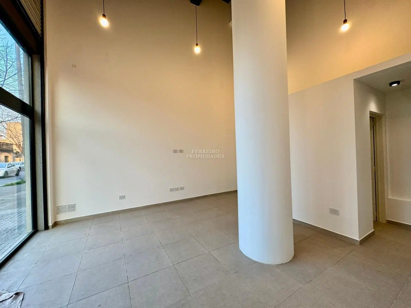 VENTA DE LOCAL A ESTRENAR EN SAN MIGUEL 3