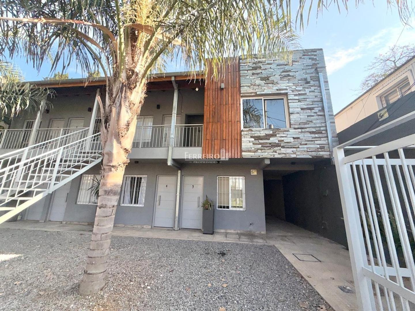VENTA DEPARTAMENTO EN COMPLEJO CERRADO TRES AMBIENTES