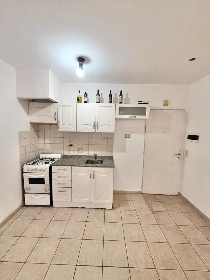 ALQUILER DE MONOAMBIENTE EN EL EDIFICIO BARCELONA VI 4