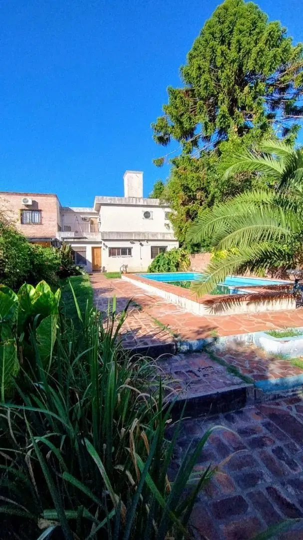 VENTA DE CASA 6 AMBIENTES EN BELLA VISTA- APTA CRÉDITO 3