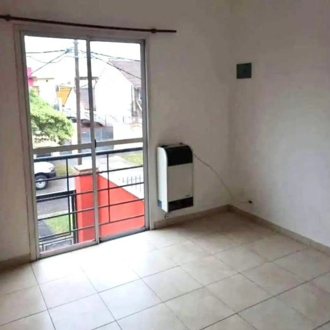VENTA DE DEPARTAMENTO DOS AMBIENTES EN COMPLEJO CERRADO 1