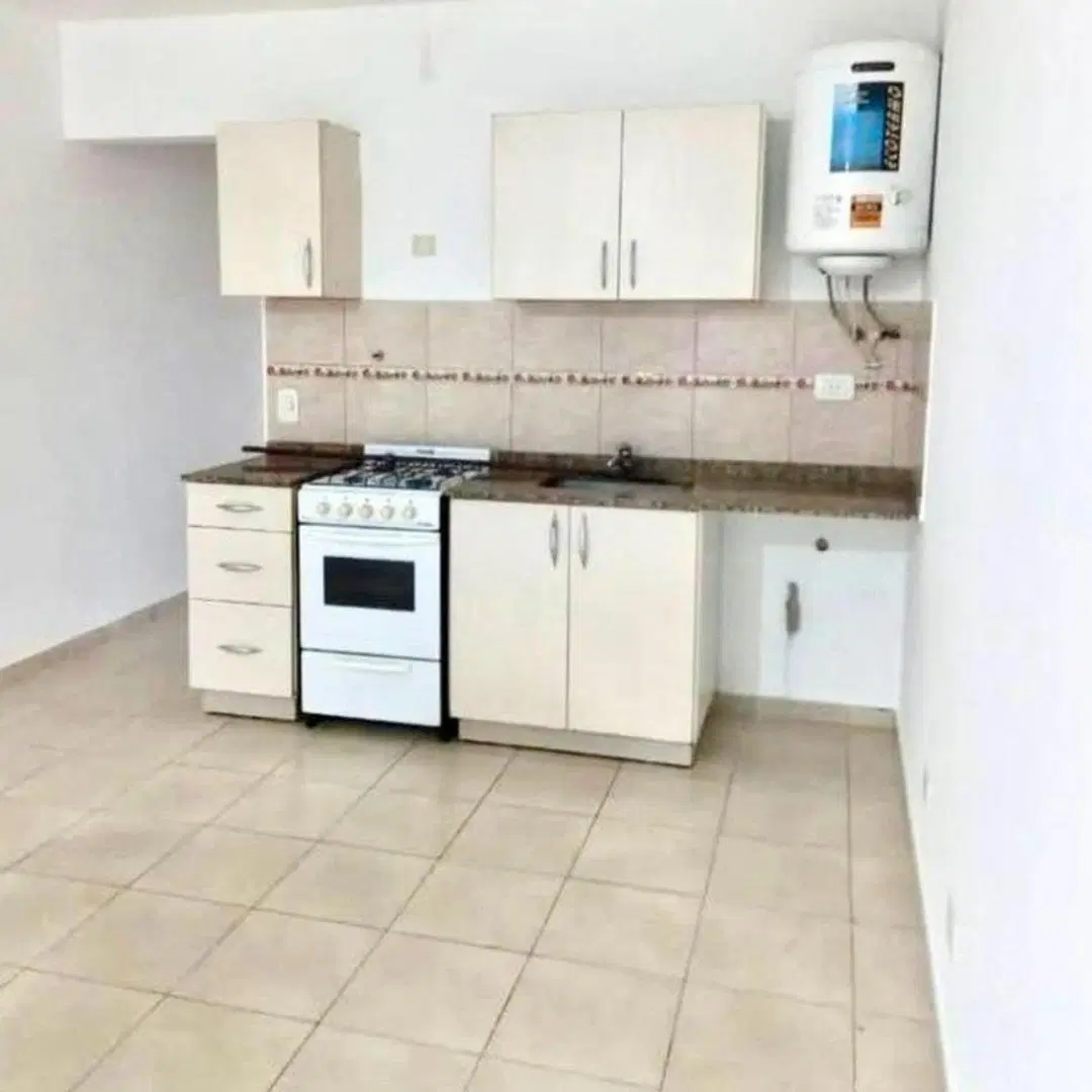 VENTA DE DEPARTAMENTO DOS AMBIENTES EN COMPLEJO CERRADO 2