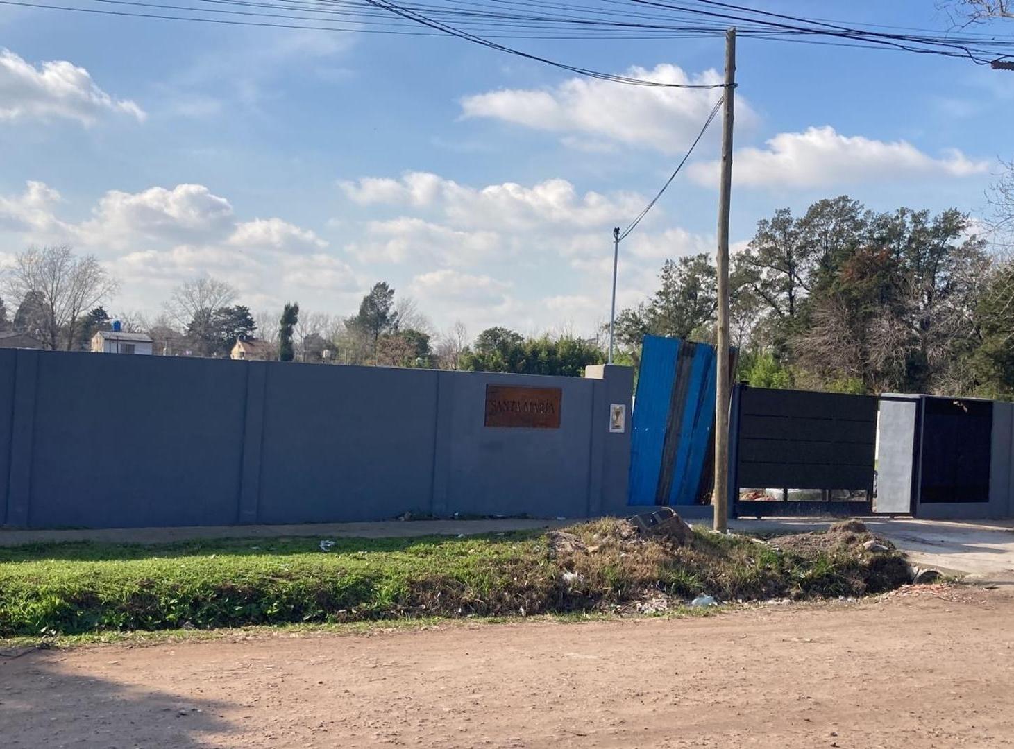 VENTA DE LOTE EN BARRIO CON PORTÓN, TORTUGUITAS