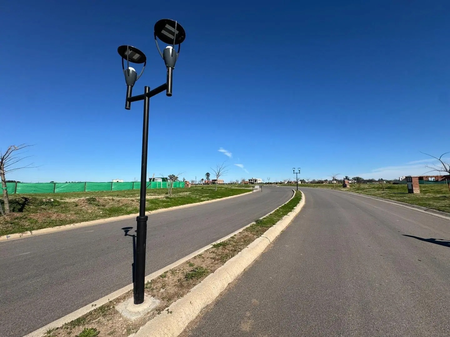 VENTA DE LOTE CON FINANCIAMIENTO VILLAGE PLAZA BELLA VISTA 2