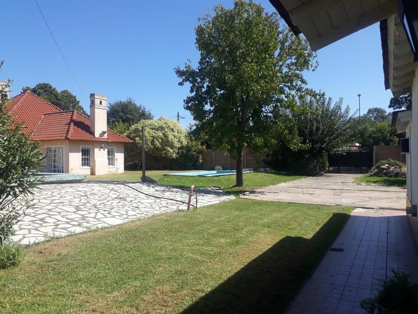 VENTA CASA 5 AMBIENTES EN SAN MIGUEL