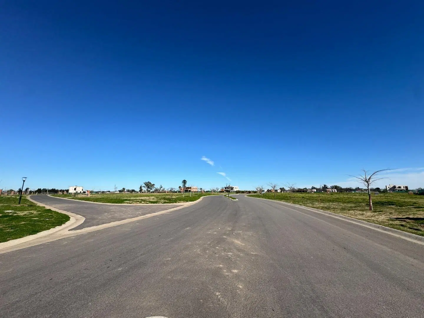 VENTA DE LOTE EN BELLA VISTA BARRIO VILLAGE JOVEN 2