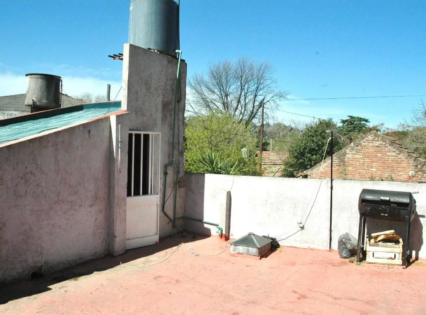 CHALET A LA VENTA EN BELLA VISTA- APTO CRÉDITO 3
