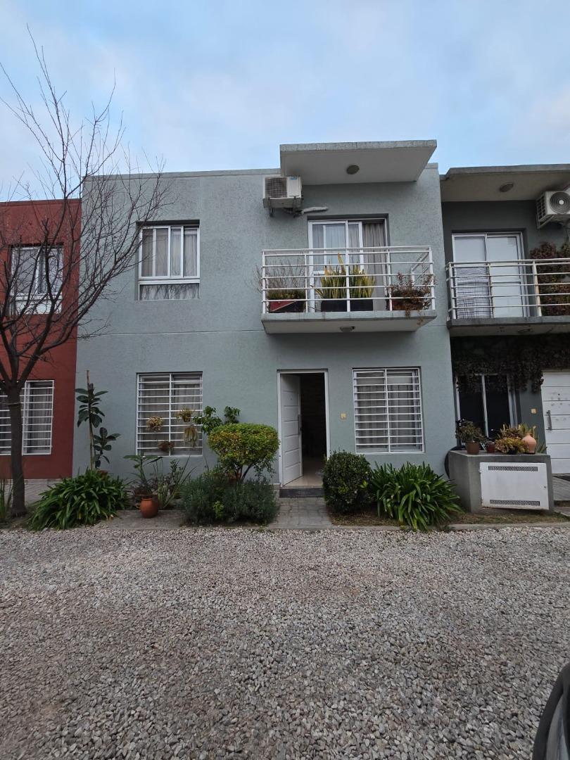 Casa venta bella vista Barrio cerrado La Giustina I