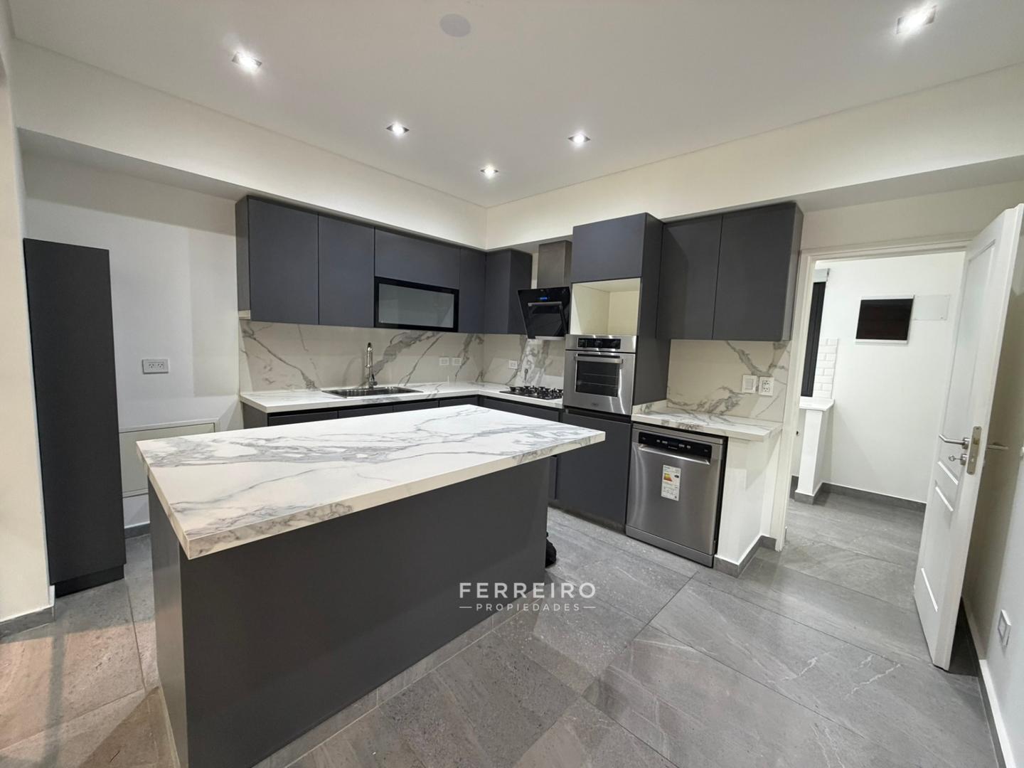 Foto de VENTA DE CASA 5 AMBIENTES EN EL BARRIO CERRADO "LOS OLIVOS", imagen 2