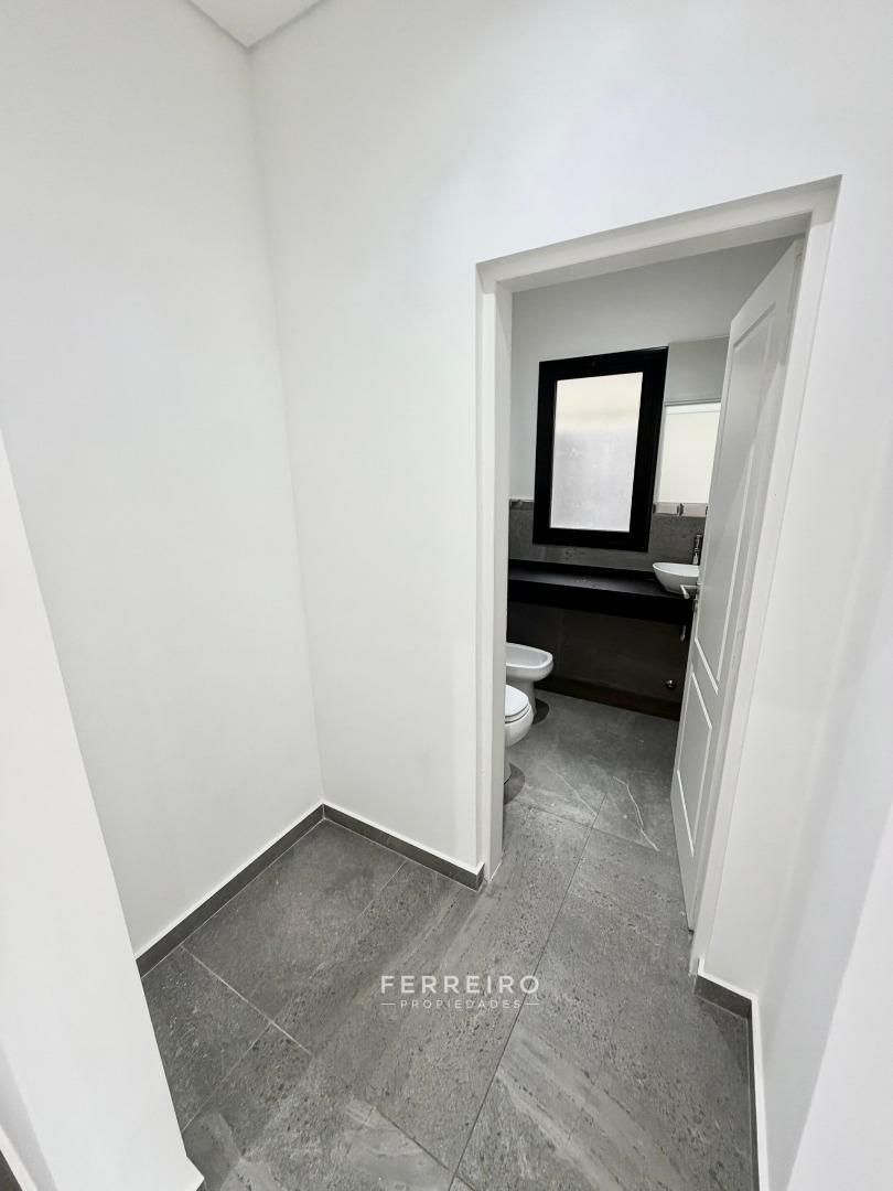 Foto de VENTA DE CASA 5 AMBIENTES EN EL BARRIO CERRADO "LOS OLIVOS", imagen 4