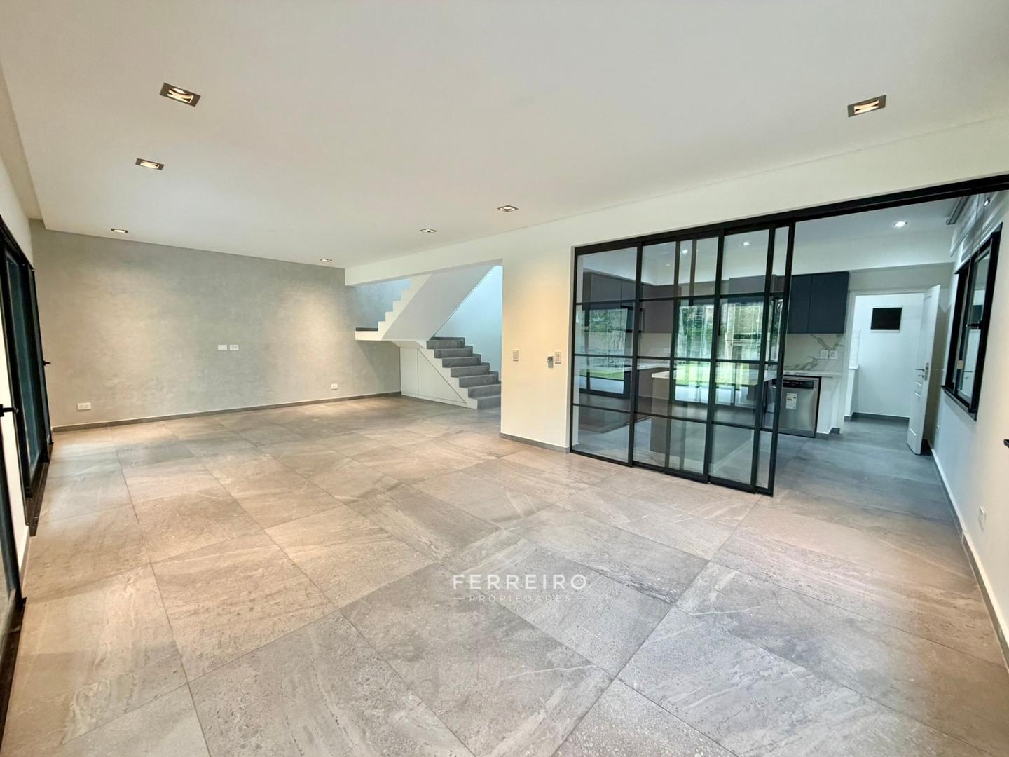 Foto de VENTA DE CASA 5 AMBIENTES EN EL BARRIO CERRADO "LOS OLIVOS", imagen 3