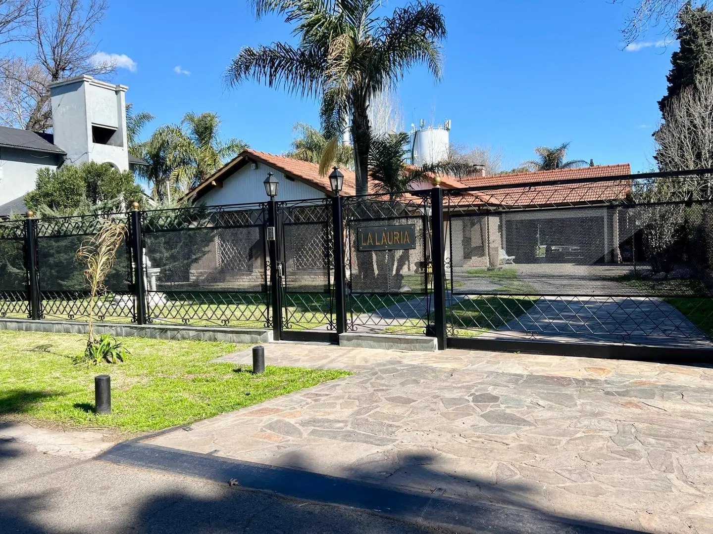 VENTA CASA EN BARRIO EL CORTIJO 2