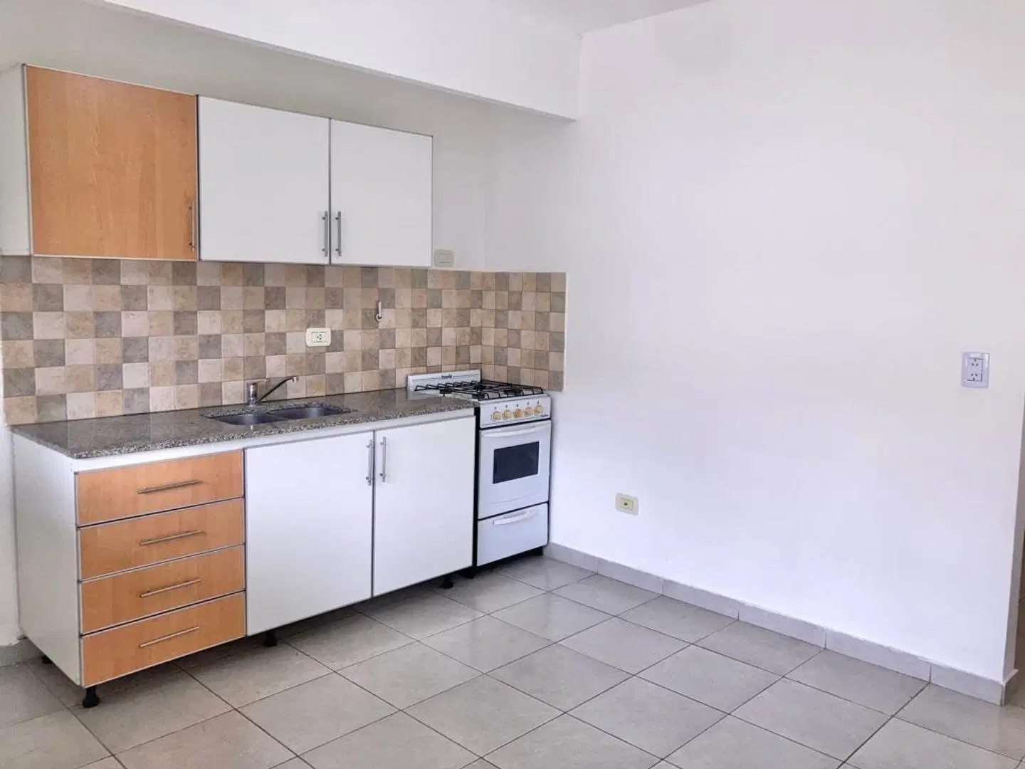 ALQUILER DUPLEX CON TERRAZA PRIVADA Y COCHERA- 5