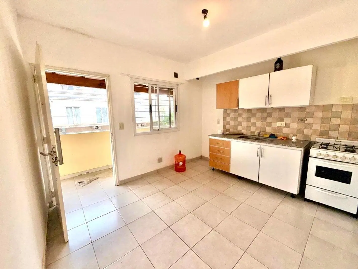 ALQUILER DUPLEX CON TERRAZA PRIVADA Y COCHERA- 2