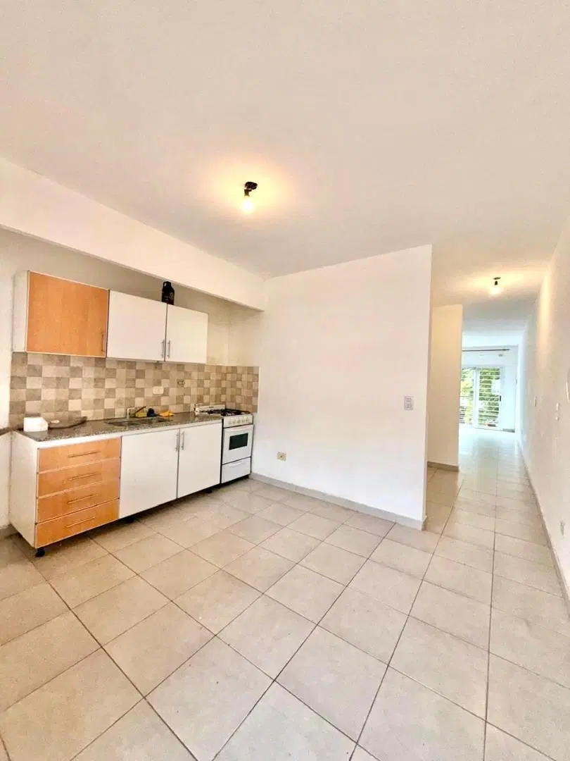 ALQUILER DUPLEX CON TERRAZA PRIVADA Y COCHERA- 4