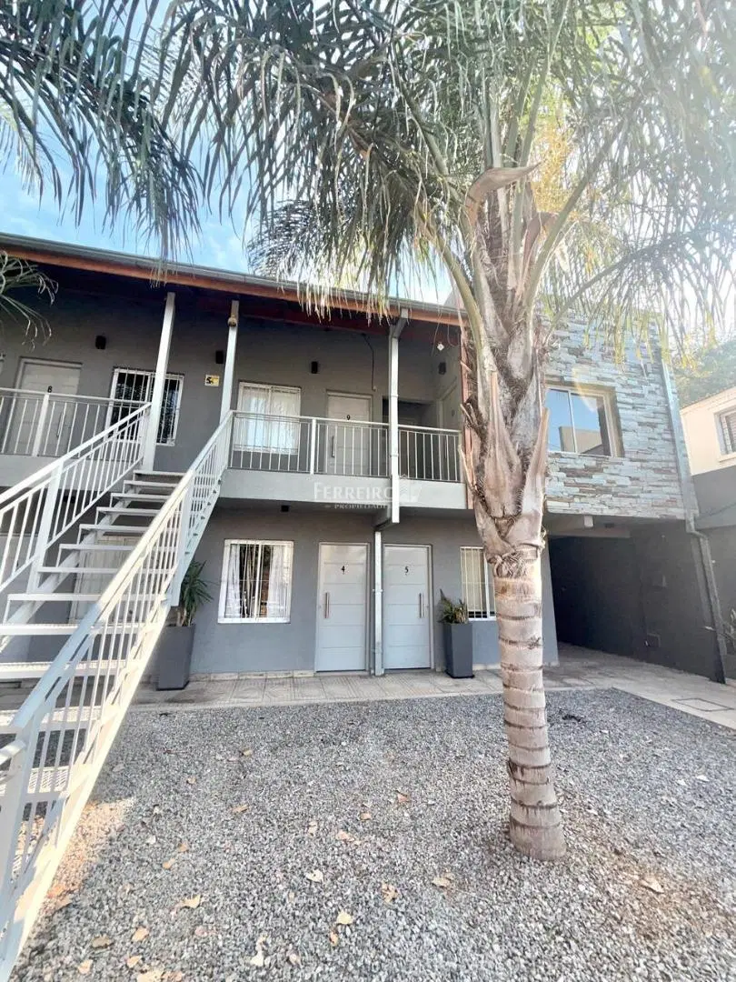 VENTA DEPARTAMENTO CON PATIO Y COCHERA EN COMPLEJO CERRADO 4