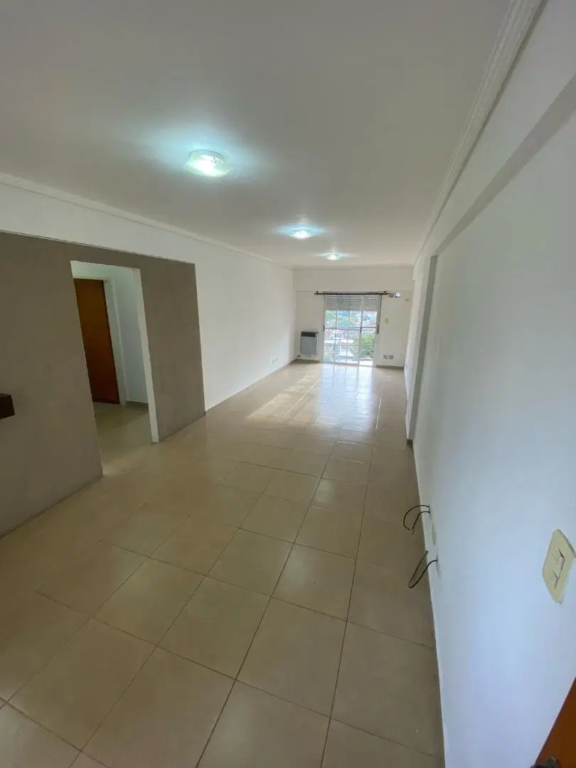ALQUILER DEPARTAMENTO DOS AMBIENTES CON BALCÓN EN SAN MIGUEL 1
