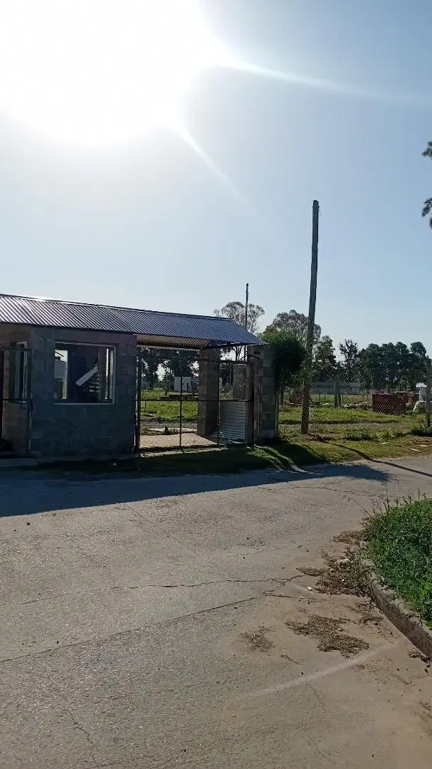 Venta de Lote barrio semi cerrado la estancia gral rodriguez 3