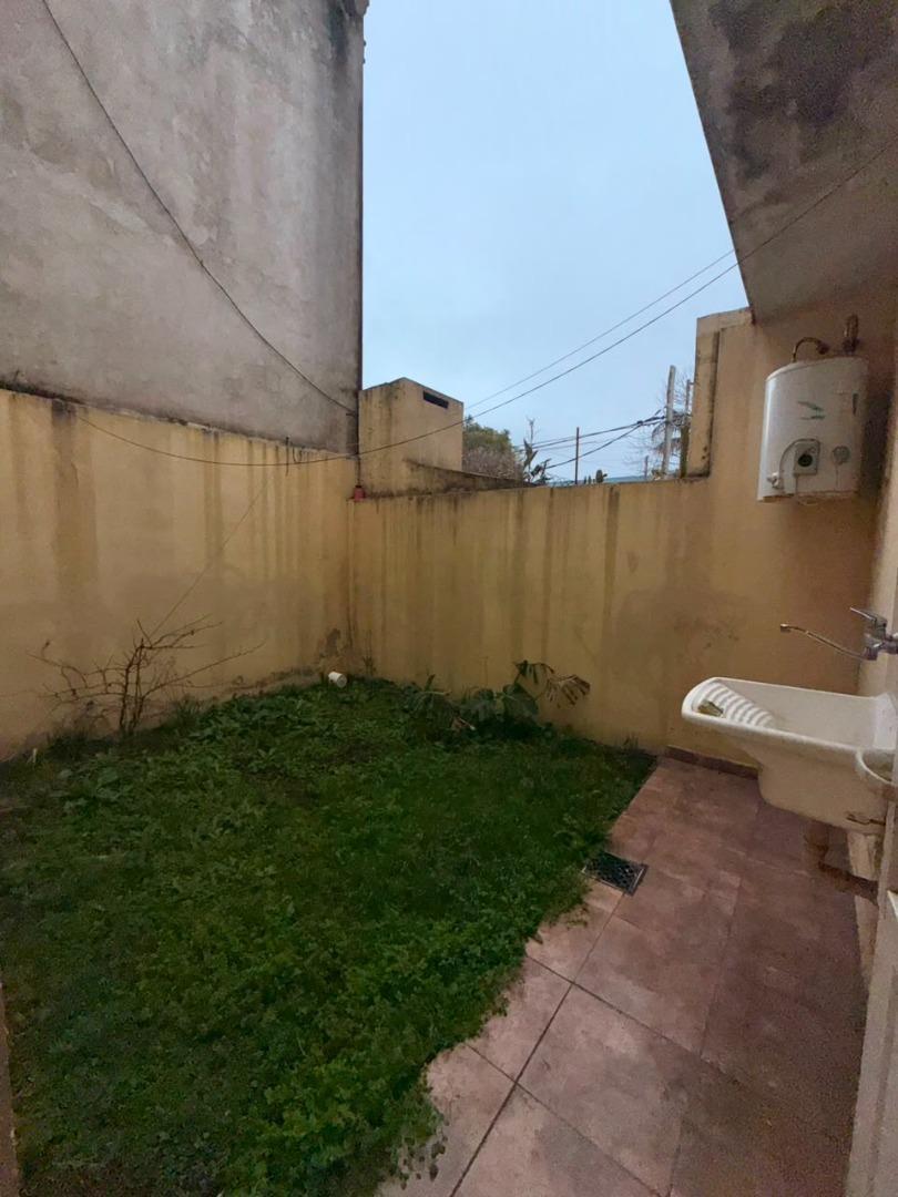 Foto de DEPARTAMENTO 2 AMBIENTES CON COCHERA "SANTA LUISA", imagen 5