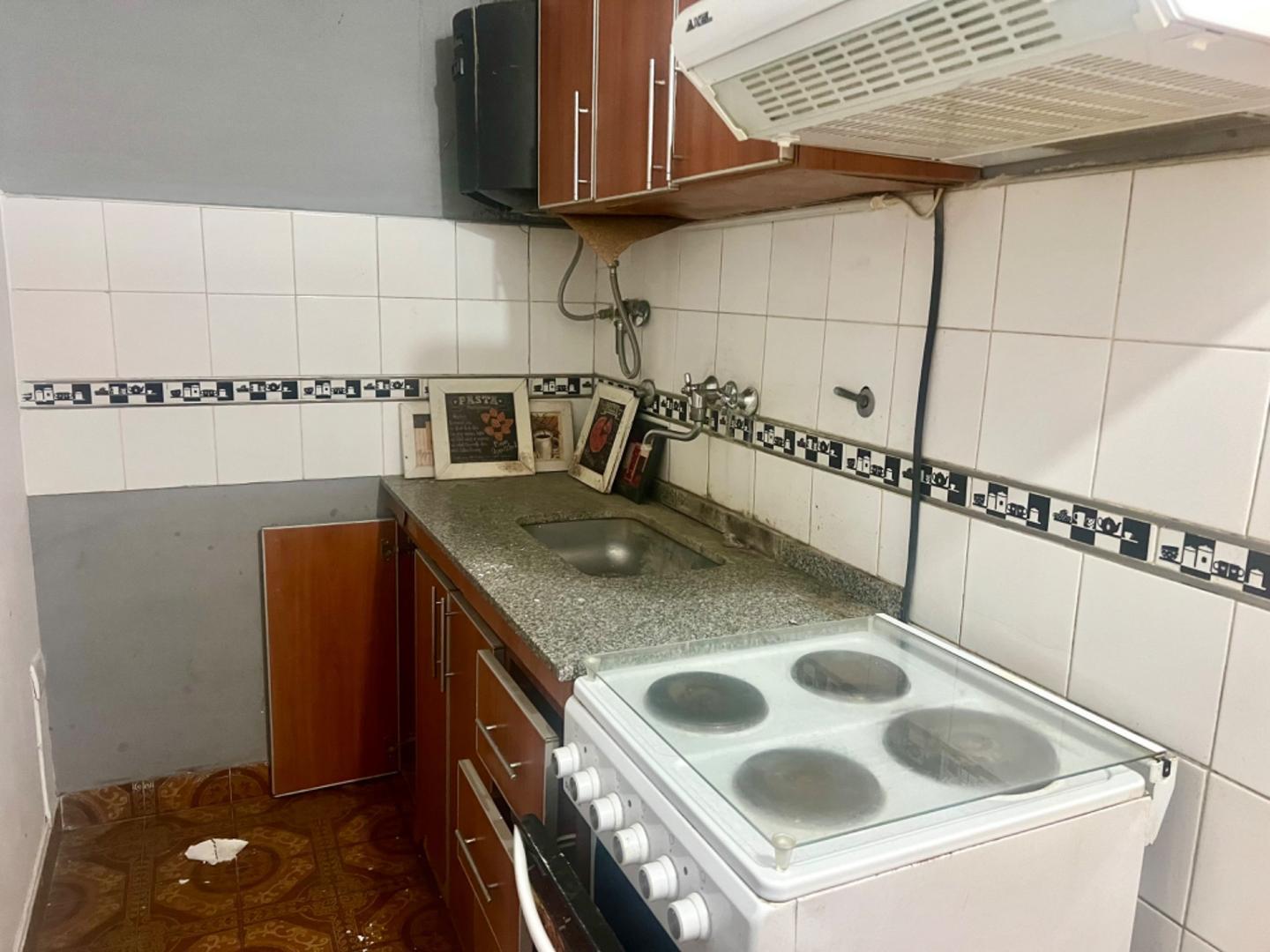 Foto de VENTA DE DEPARTAMENTO 2 AMB CON PATIO AMPLIO EN SAN MIGUEL, imagen 3