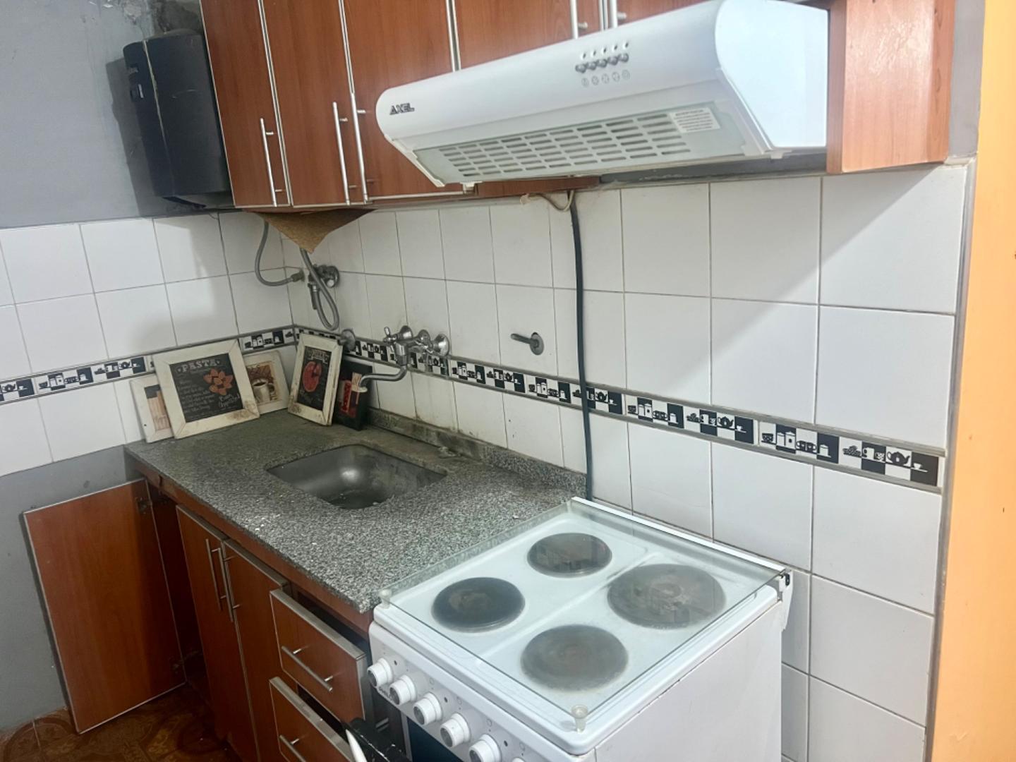 Foto de VENTA DE DEPARTAMENTO 2 AMB CON PATIO AMPLIO EN SAN MIGUEL, imagen 2