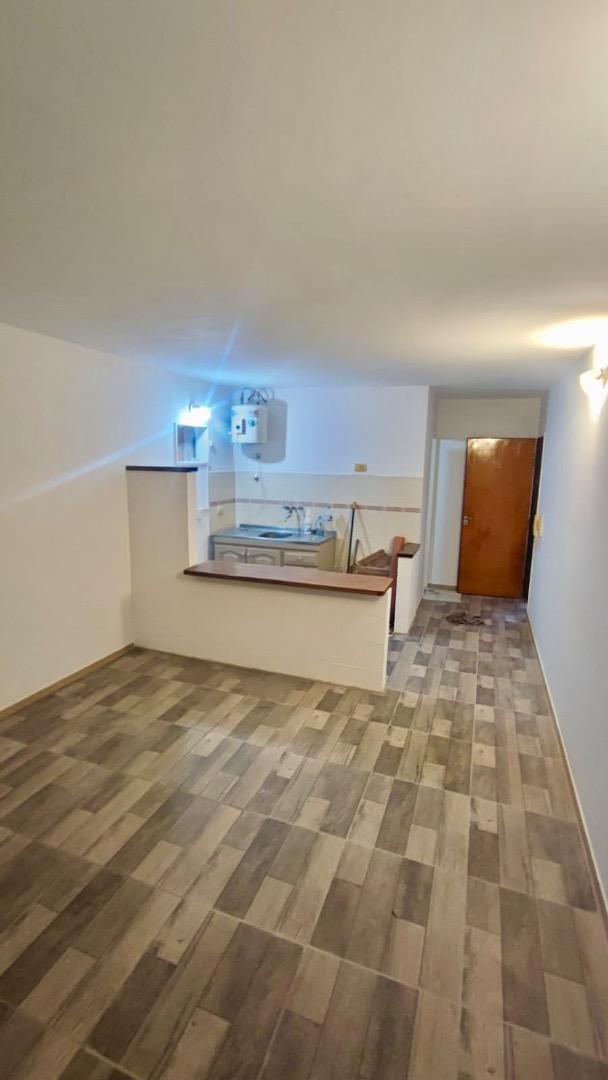 Foto de DEPARTAMENTO MONOAMBIENTE EN VENTA. APTO CREDITO, imagen 1