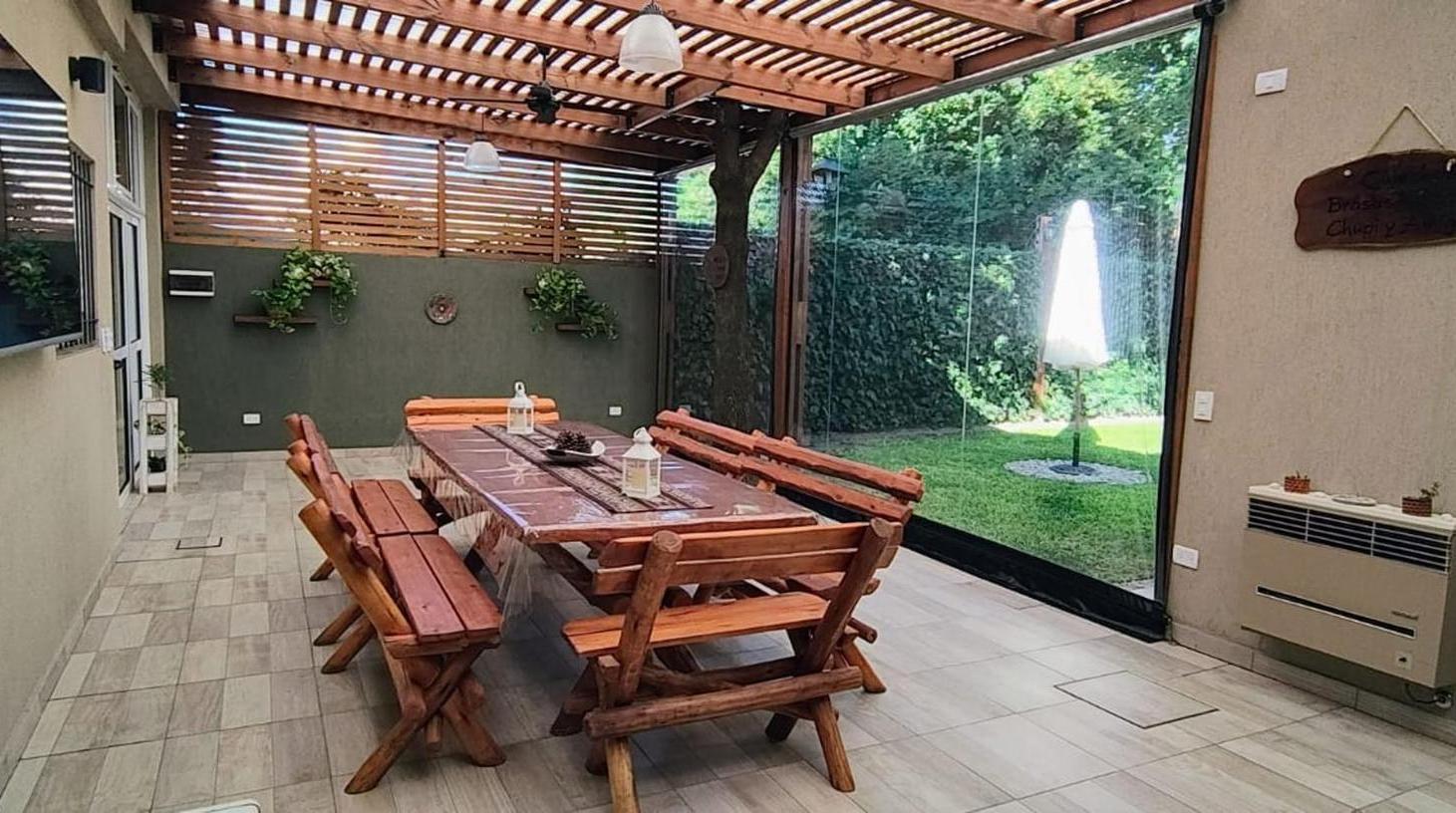 Foto de Casa 4 ambientes con quincho y pileta, imagen 1