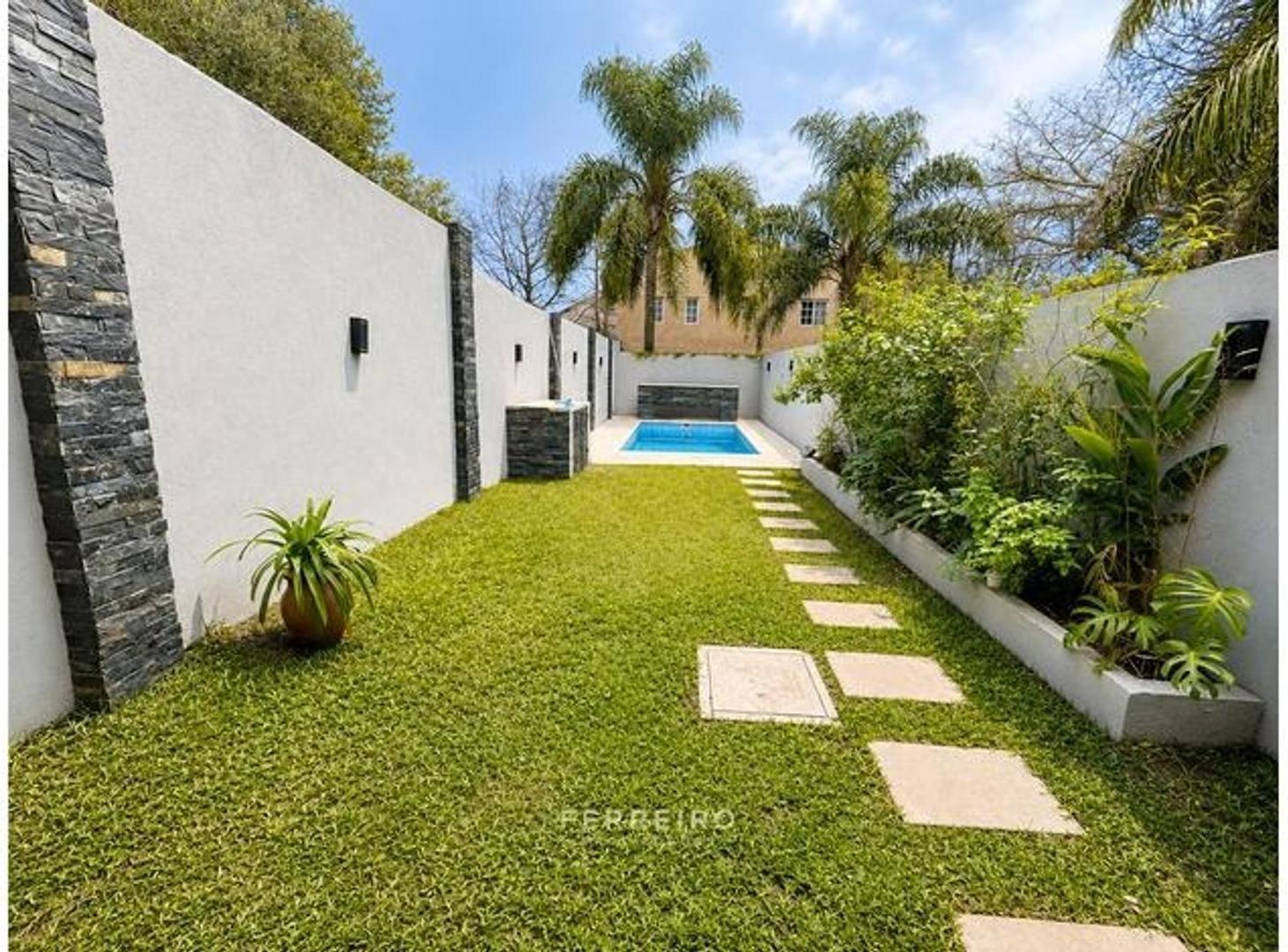 Foto de VENTA DE DUPLEX CON COCHERA, JARDÍN Y PILETA EN MUÑIZ, imagen 2