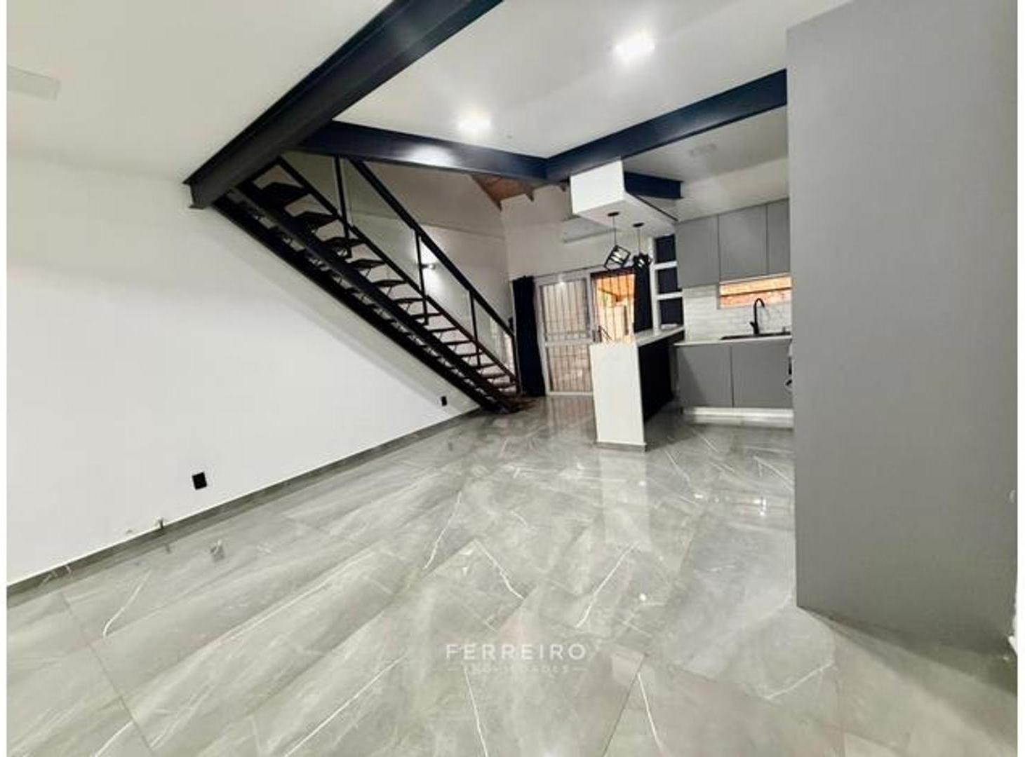 Foto de VENTA DE DUPLEX CON COCHERA, JARDÍN Y PILETA EN MUÑIZ, imagen 3